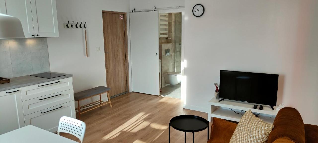 Mlynarska - Sloneczne Apartamenty Пясечно Екстериор снимка
